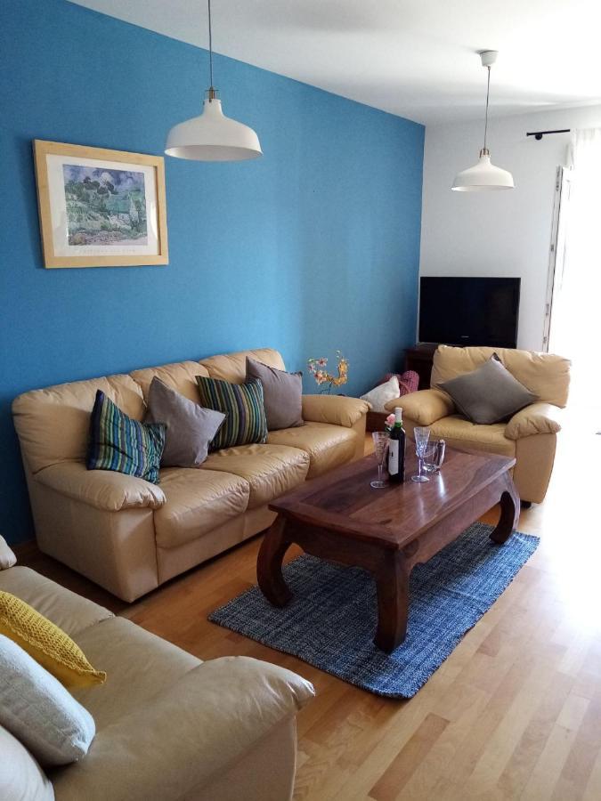 Apartman Mikola With Sea View Trogir Zewnętrze zdjęcie