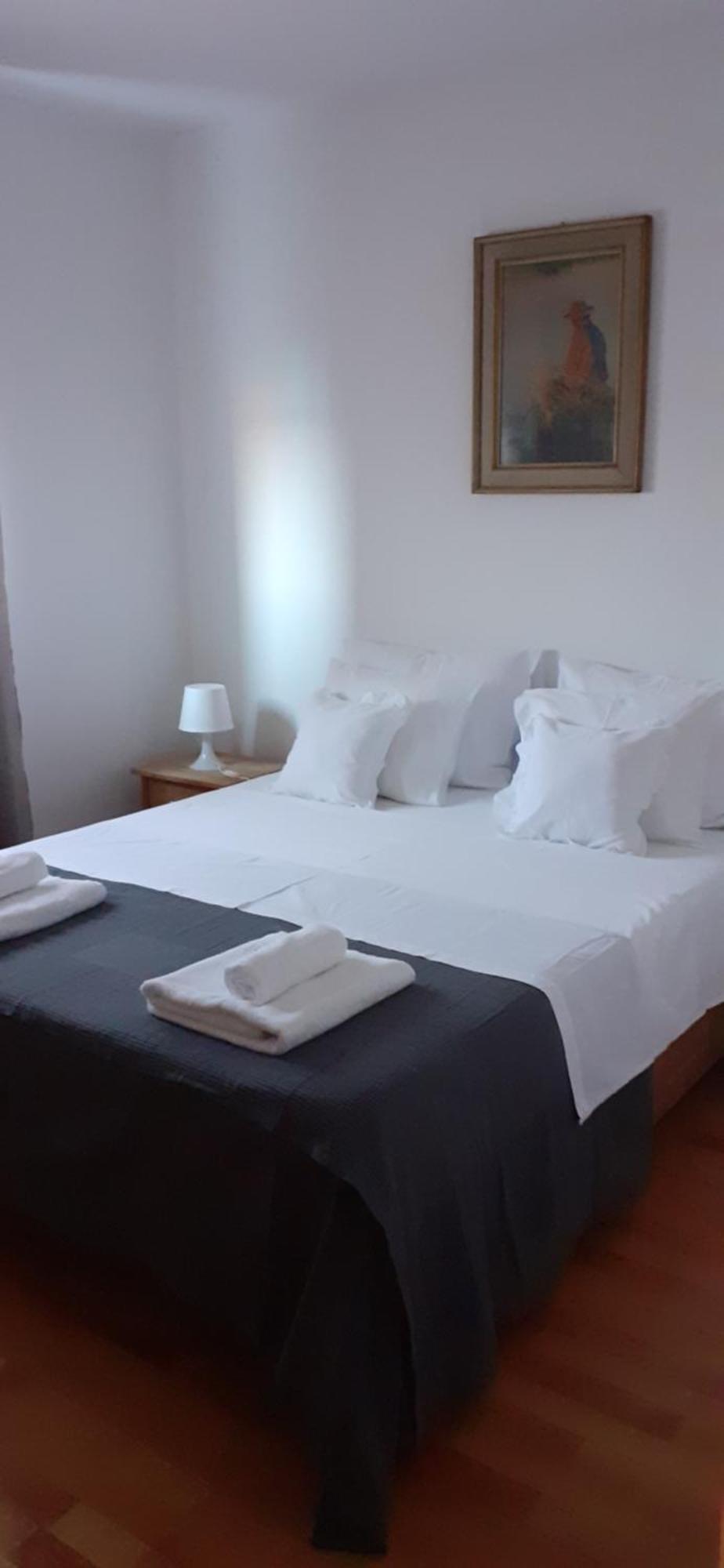Apartman Mikola With Sea View Trogir Zewnętrze zdjęcie