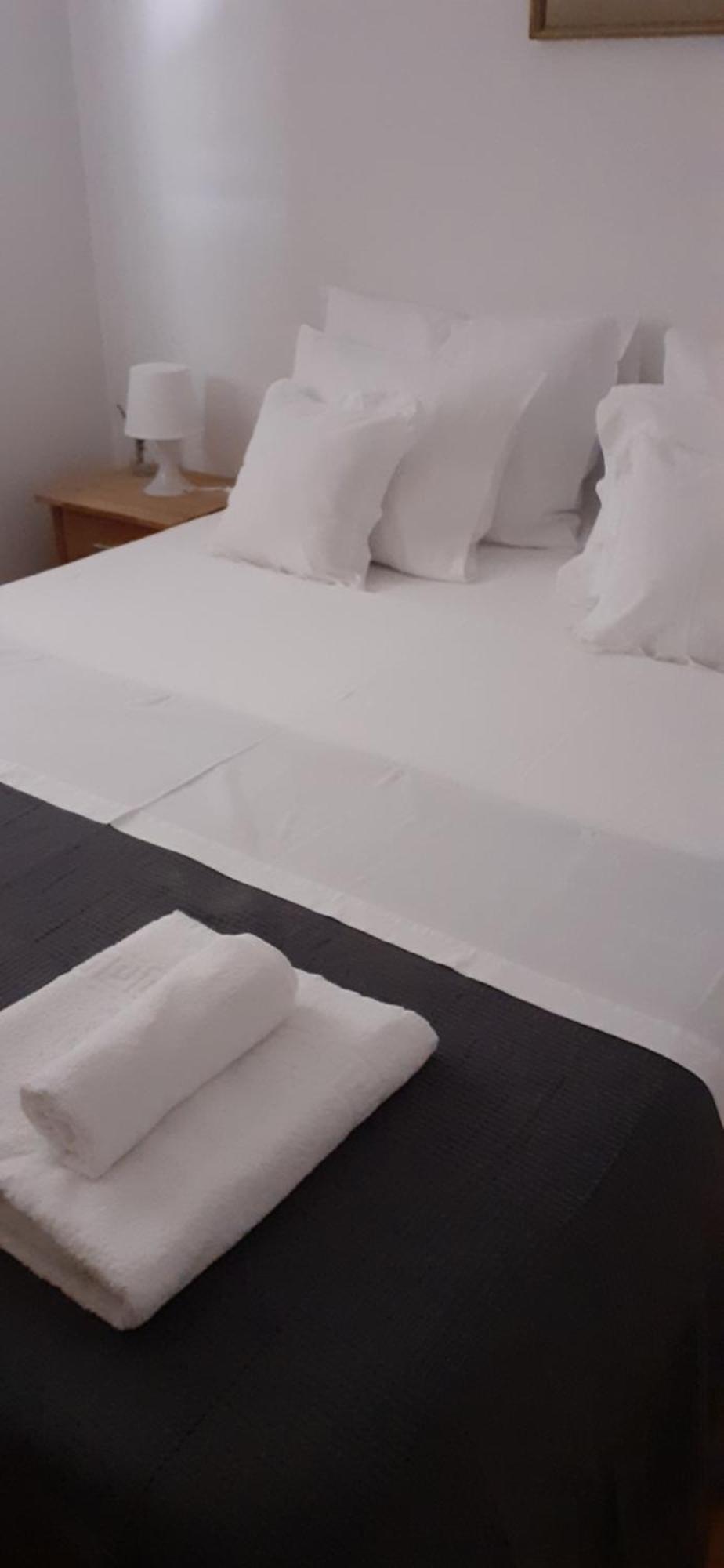 Apartman Mikola With Sea View Trogir Zewnętrze zdjęcie